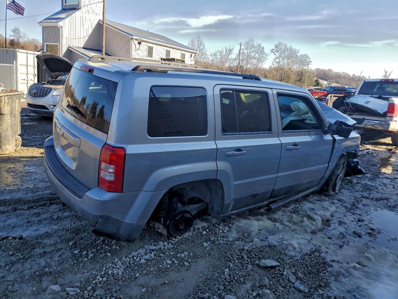 2014 JEEP PATRIOT SPORT photo 3