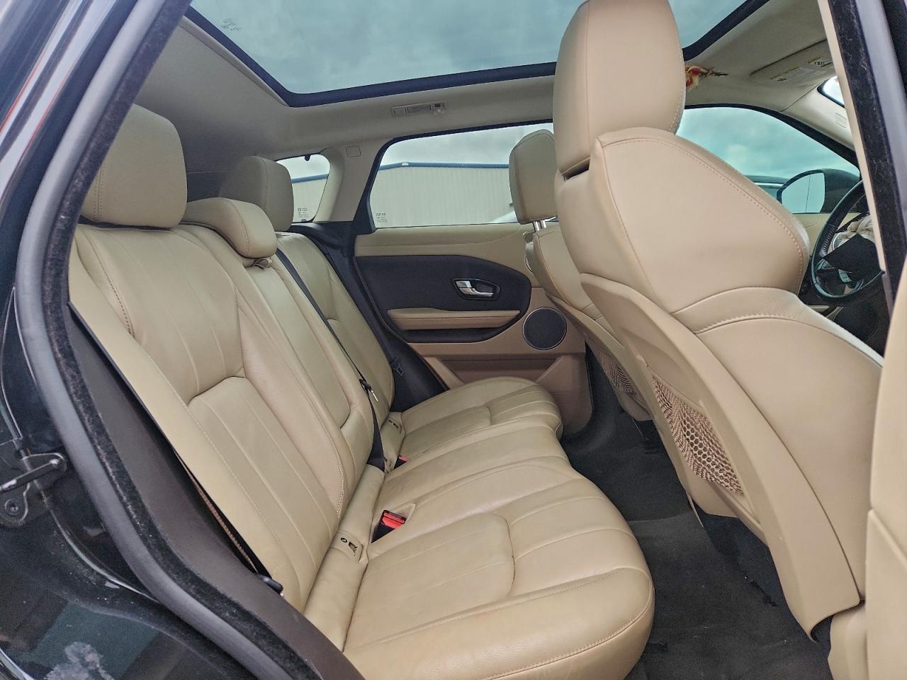 2016 LAND ROVER RANGE ROVER EVOQUE SE photo 11