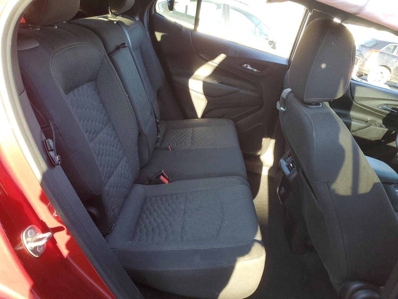 2018 CHEVROLET EQUINOX LT photo 11