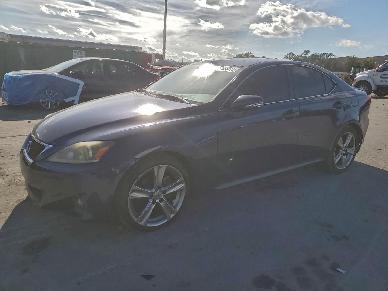 2011 LEXUS IS