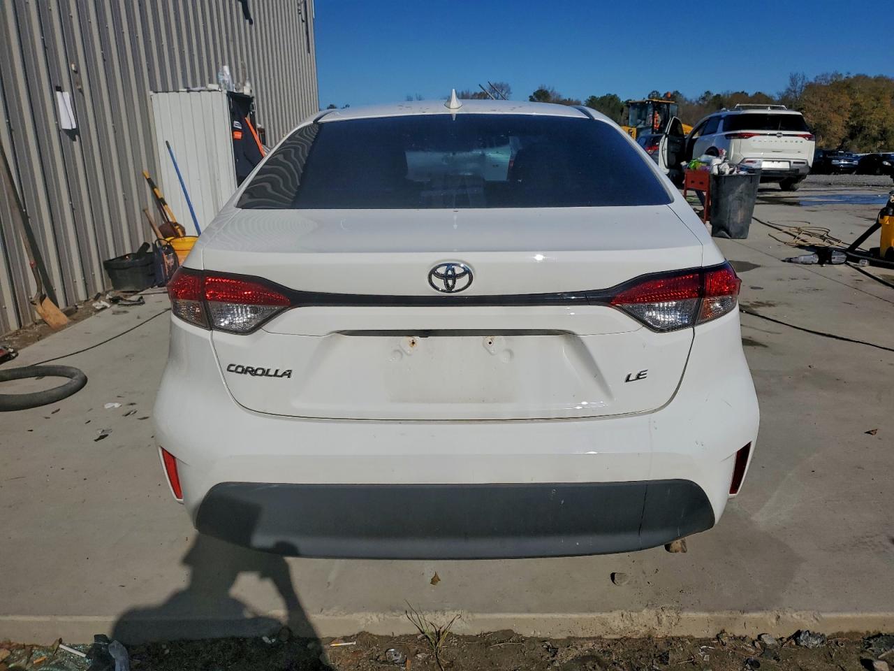 2023 TOYOTA COROLLA LE photo 6