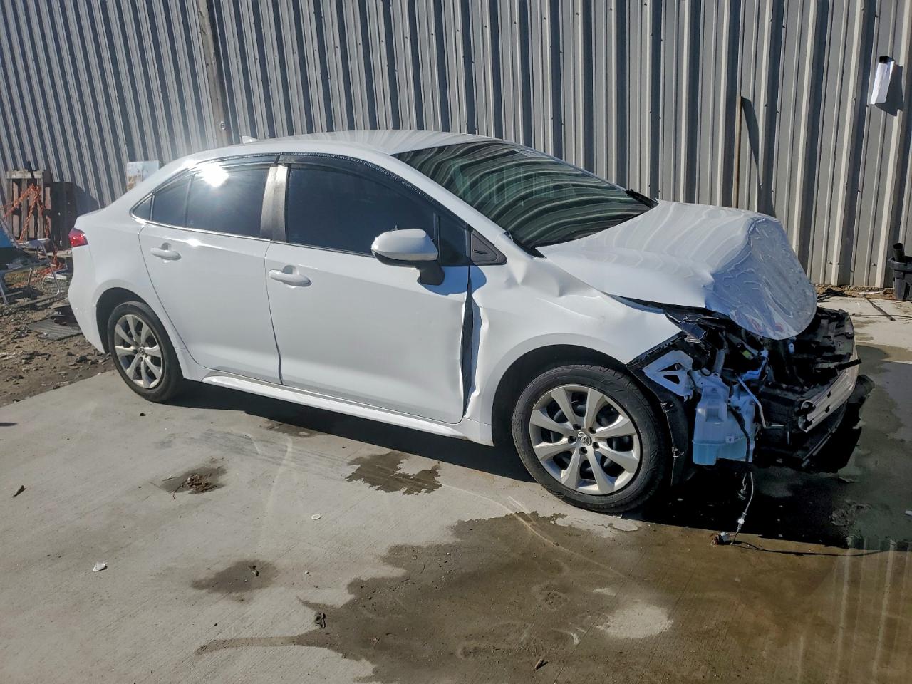 2023 TOYOTA COROLLA LE photo 4