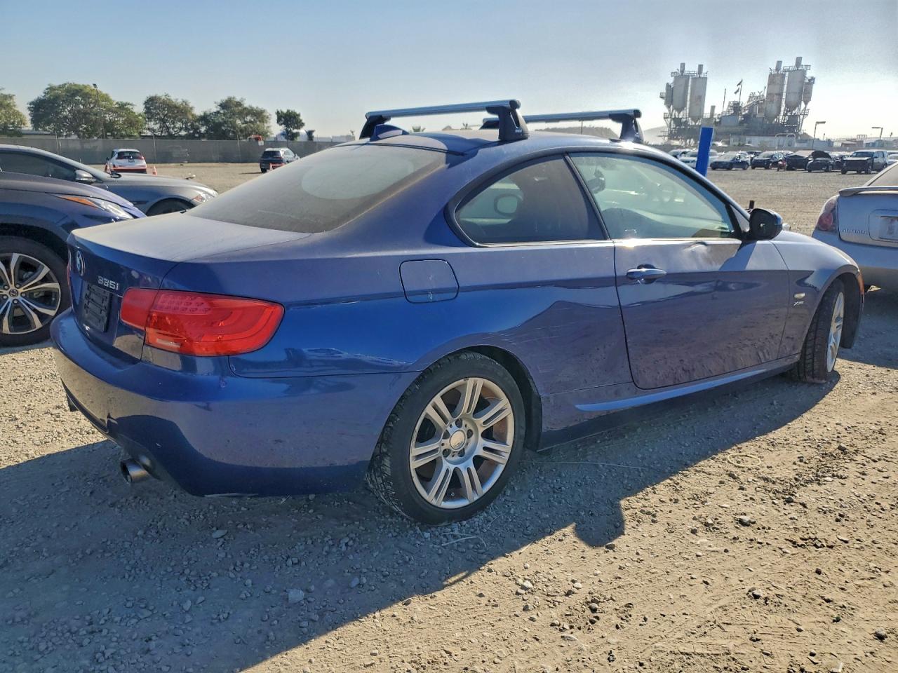2013 BMW 335 XI photo 3