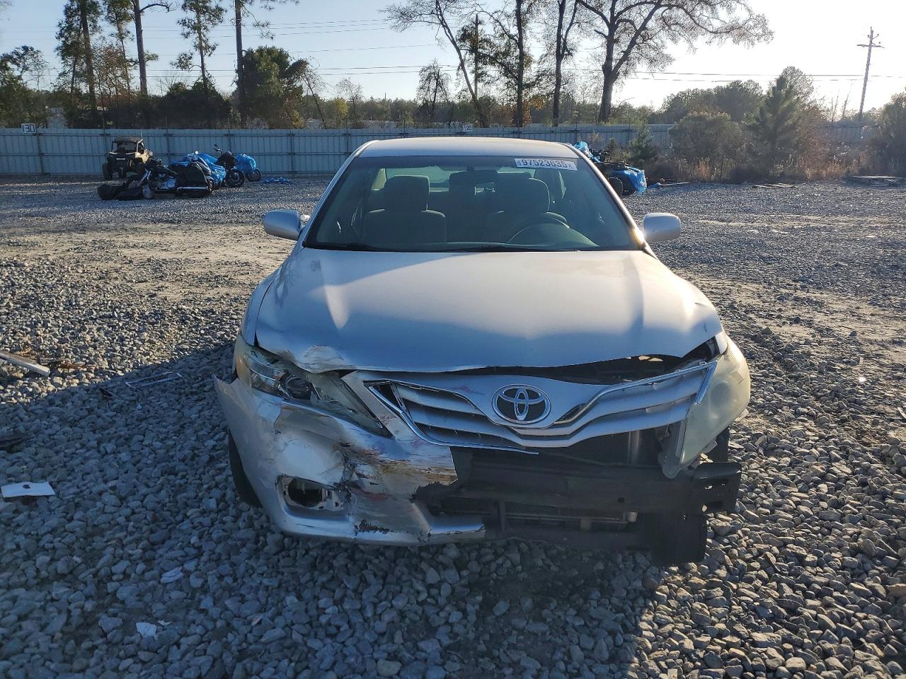 2011 TOYOTA CAMRY BASE photo 13