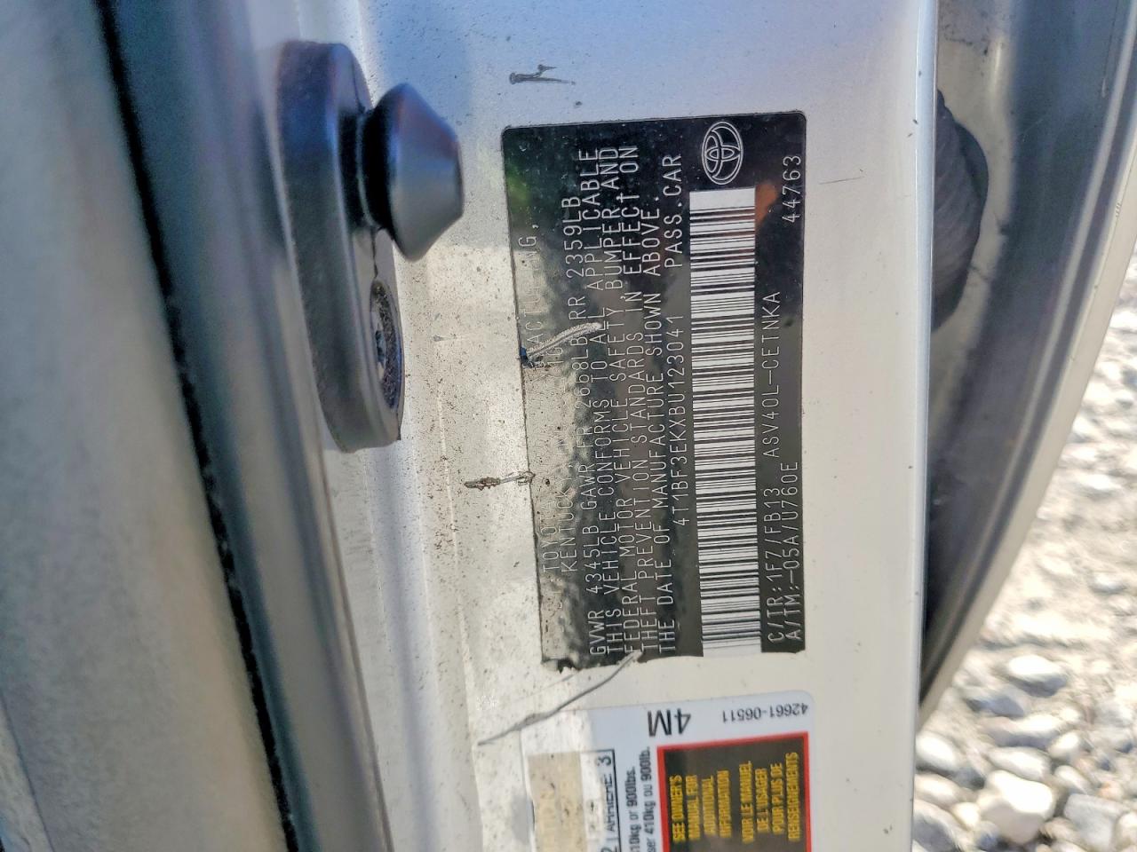 2011 TOYOTA CAMRY BASE photo 34
