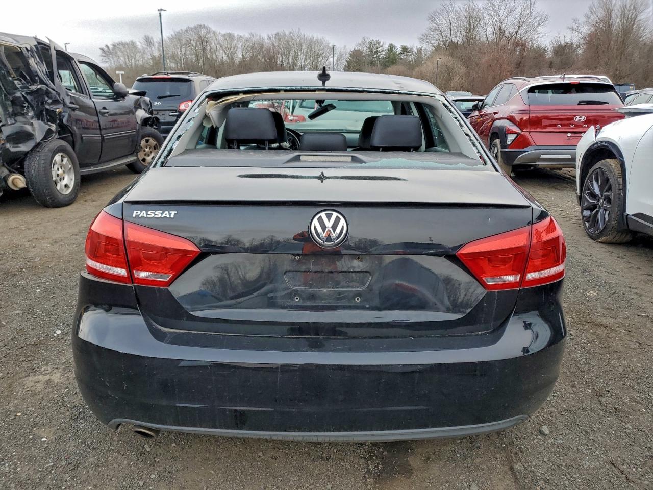 2012 VOLKSWAGEN PASSAT SE photo 6