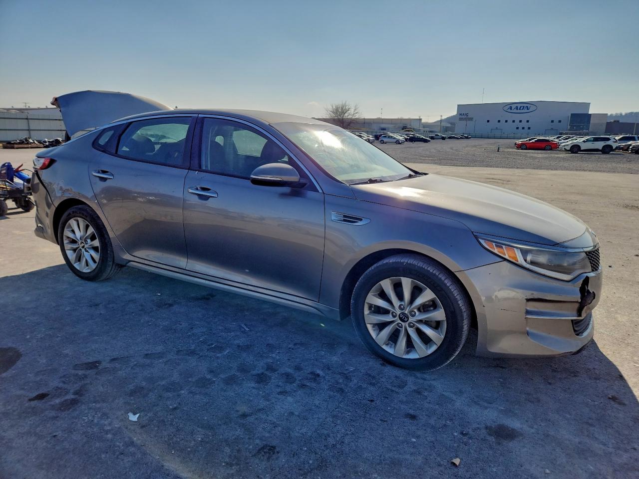 2017 KIA OPTIMA LX photo 4