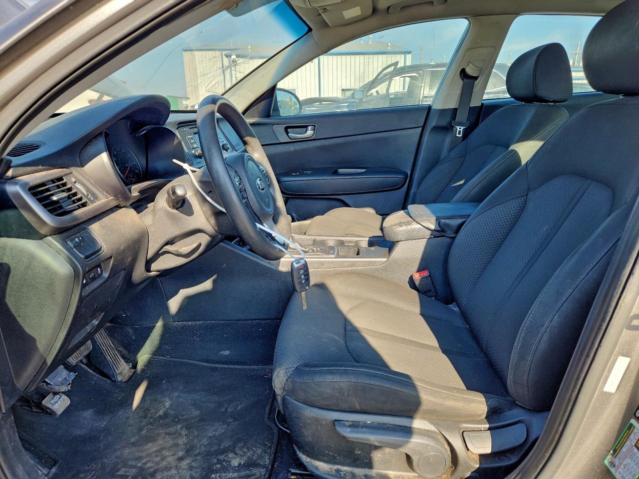 2017 KIA OPTIMA LX photo 7