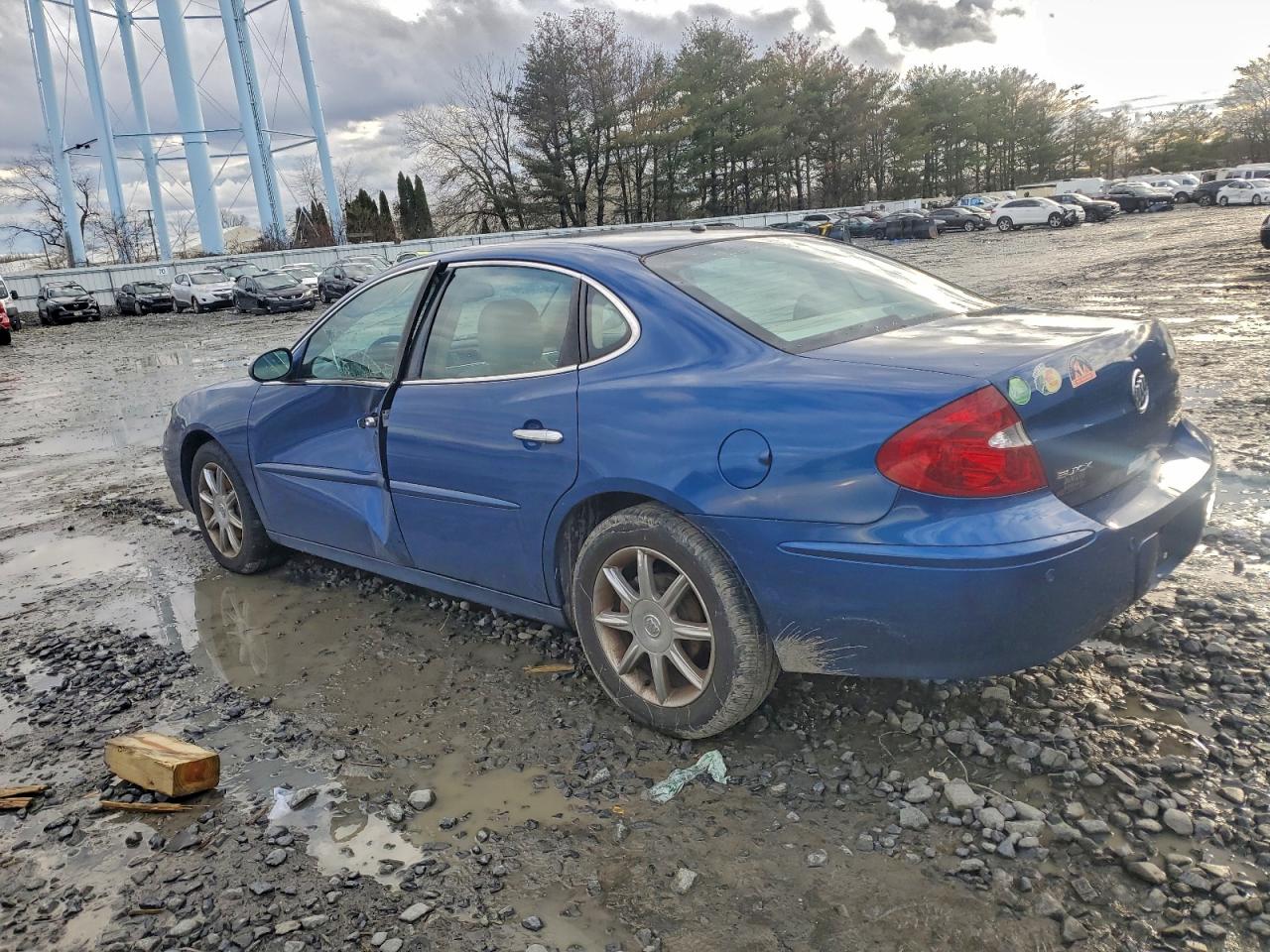 2005 BUICK LACROSSE CXS photo 2