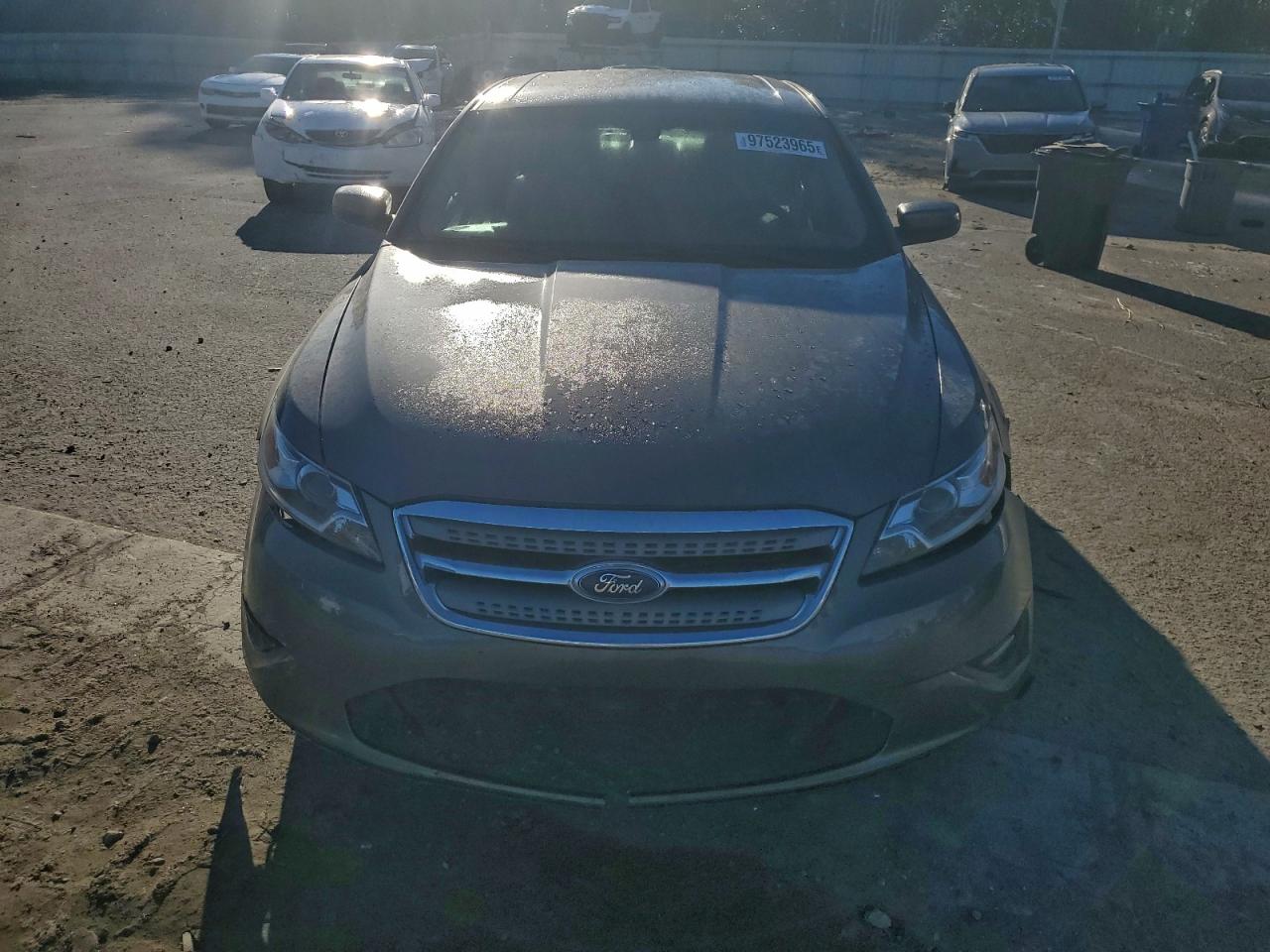 2012 FORD TAURUS SEL photo 5