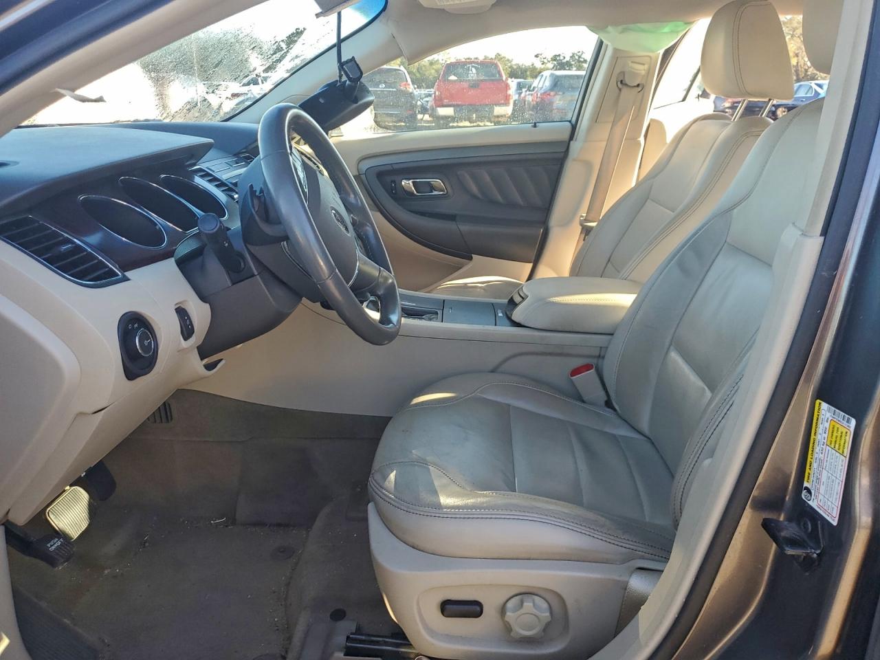 2012 FORD TAURUS SEL photo 7