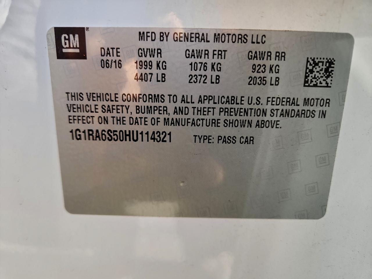 2017 CHEVROLET VOLT LT photo 12