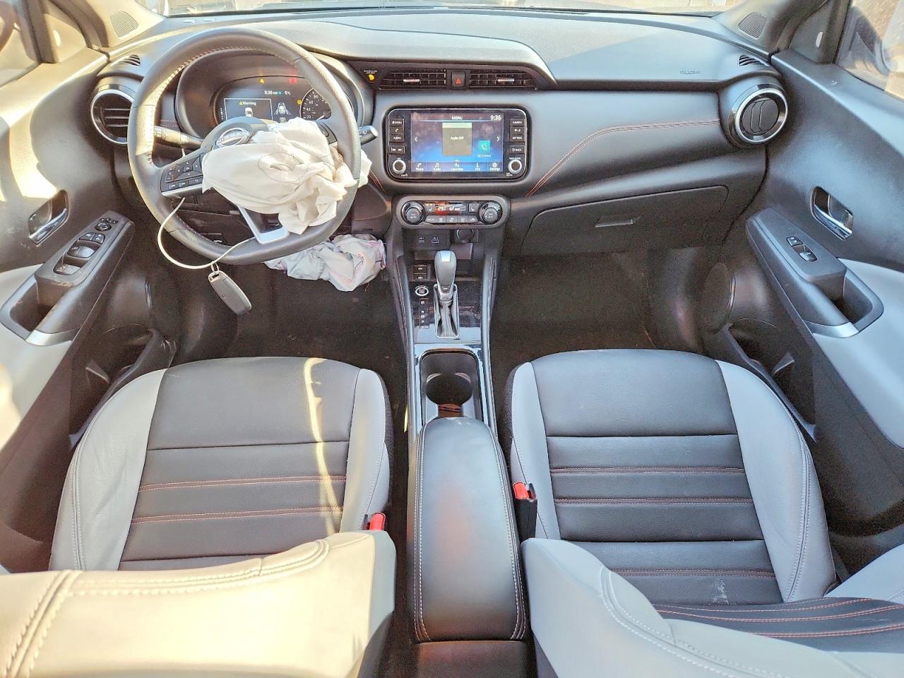 2023 NISSAN KICKS SR photo 8