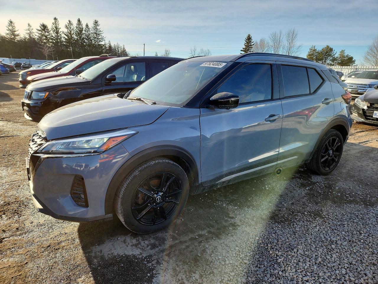 2023 NISSAN KICKS