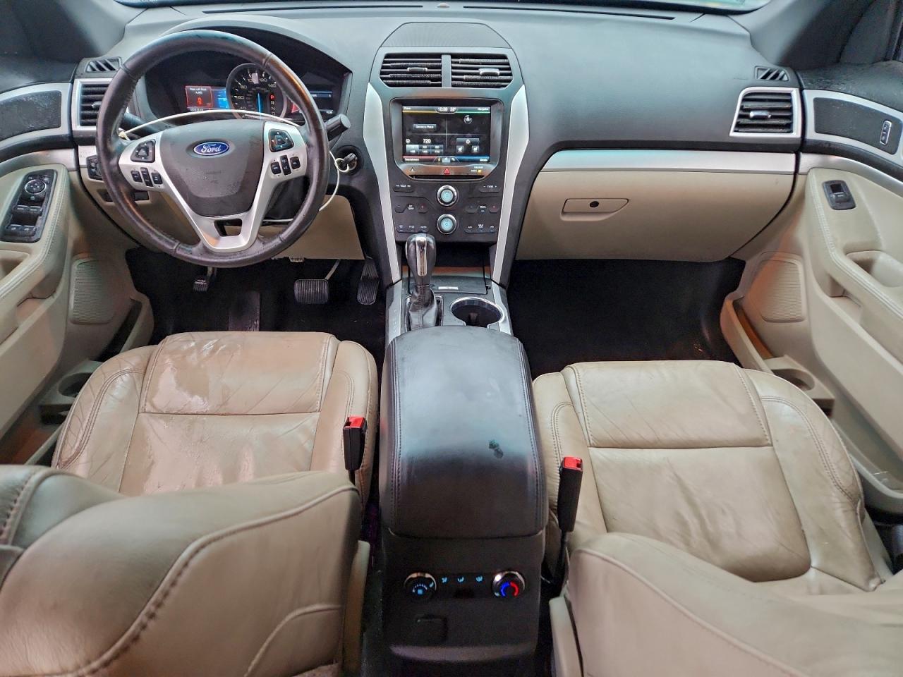 2014 FORD EXPLORER XLT photo 8