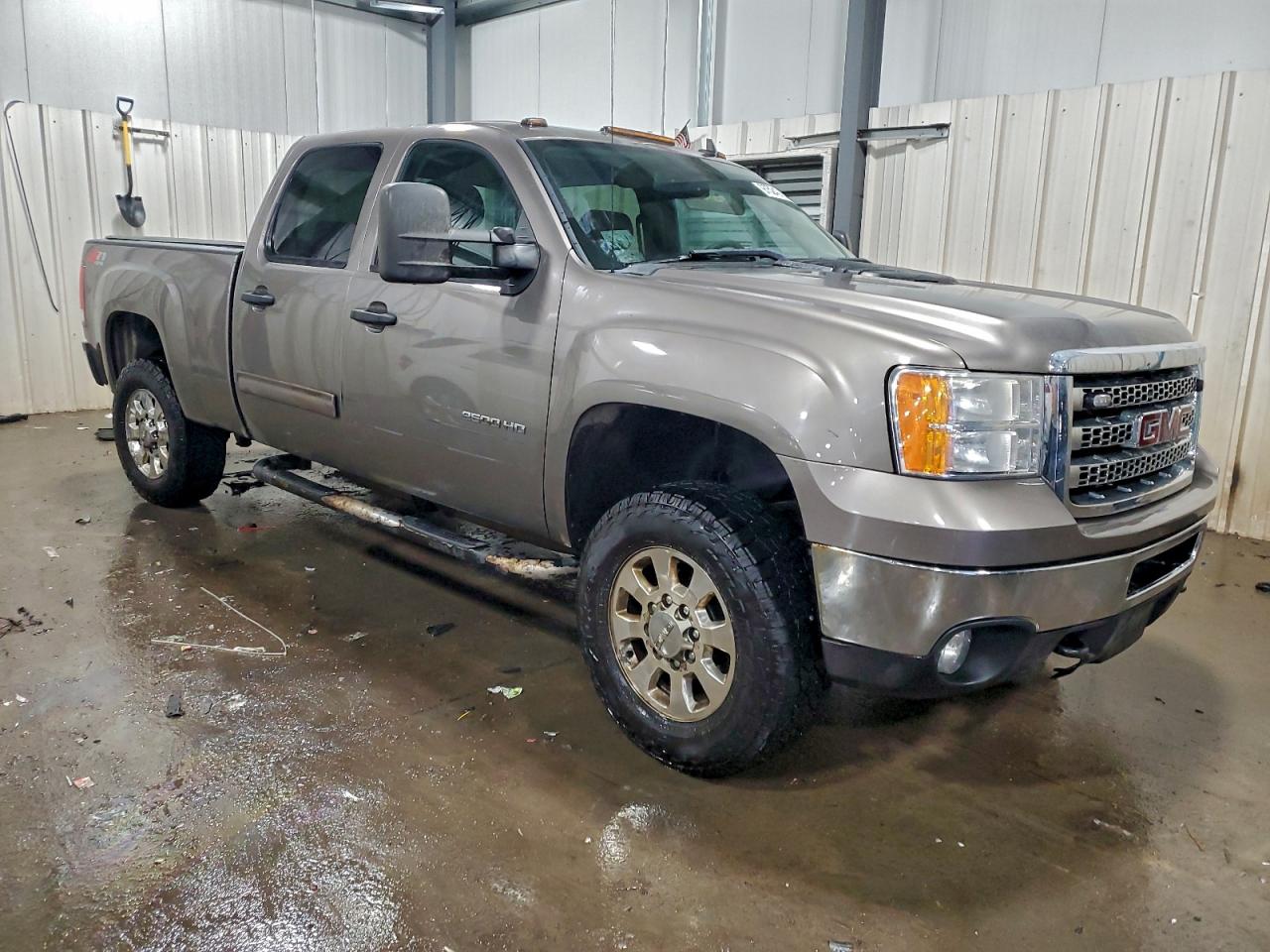 2012 GMC SIERRA K2500 SLE photo 4