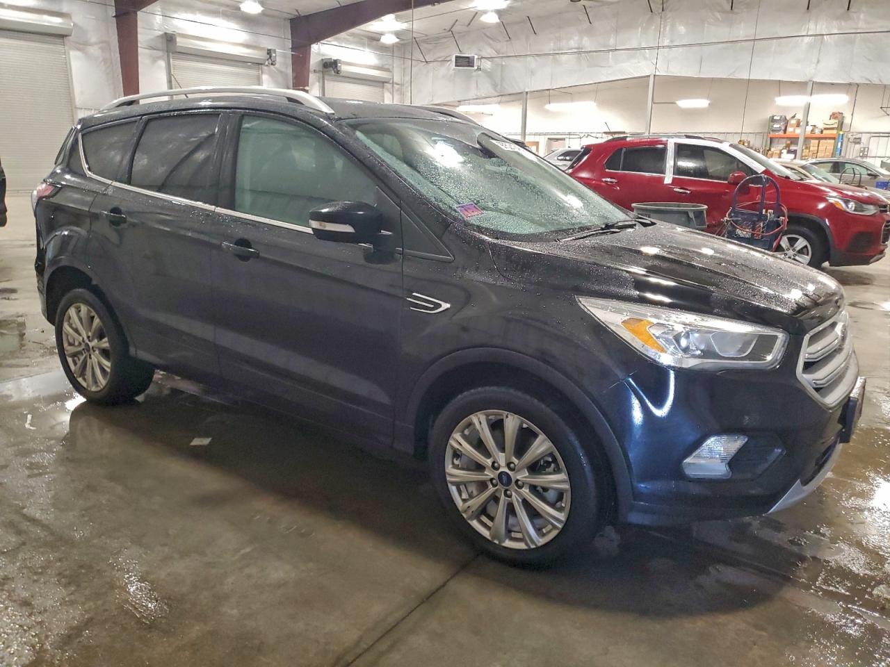2017 FORD ESCAPE TITANIUM photo 4