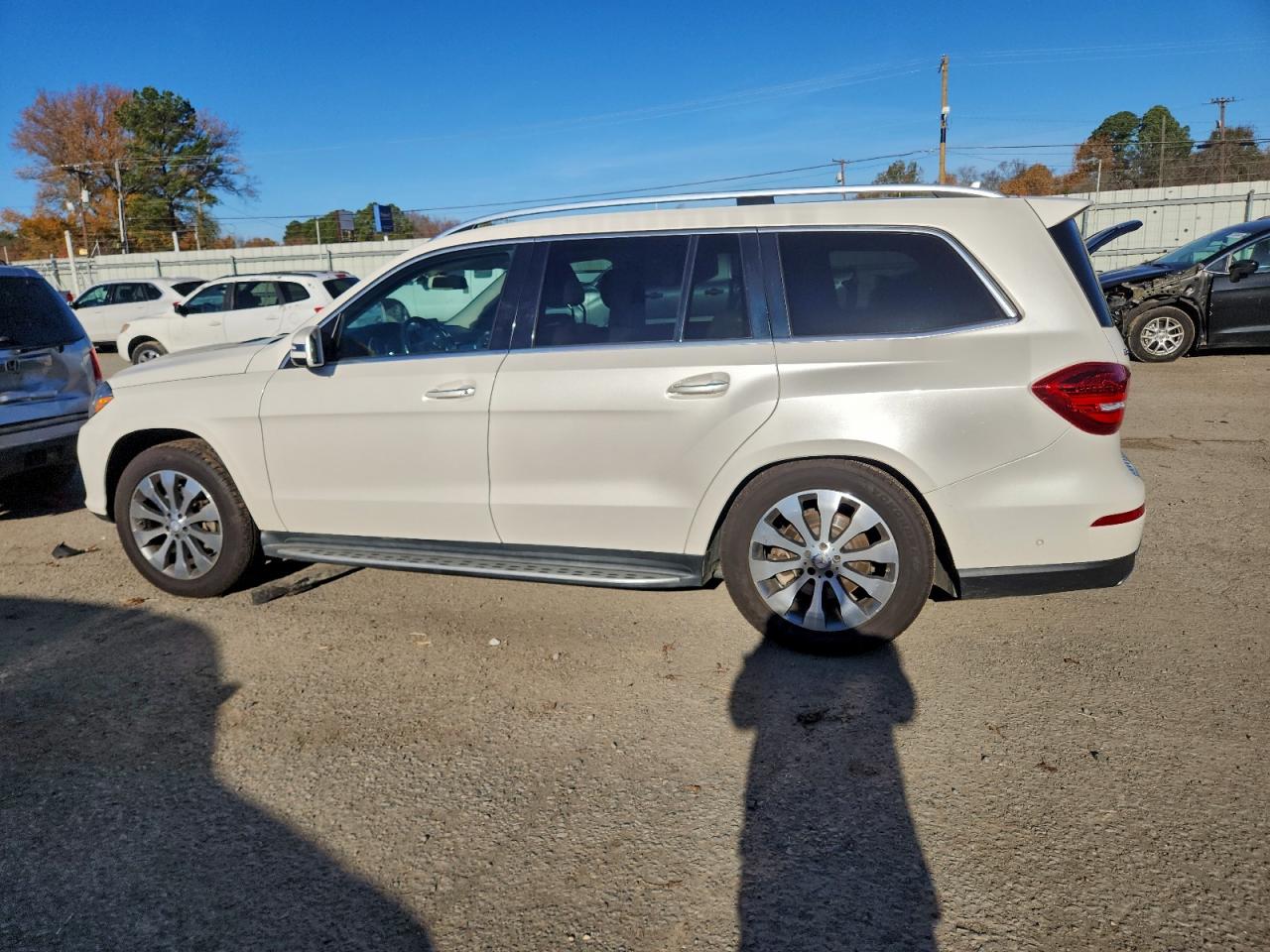 2017 MERCEDES-BENZ GLS 450 4MATIC photo 2