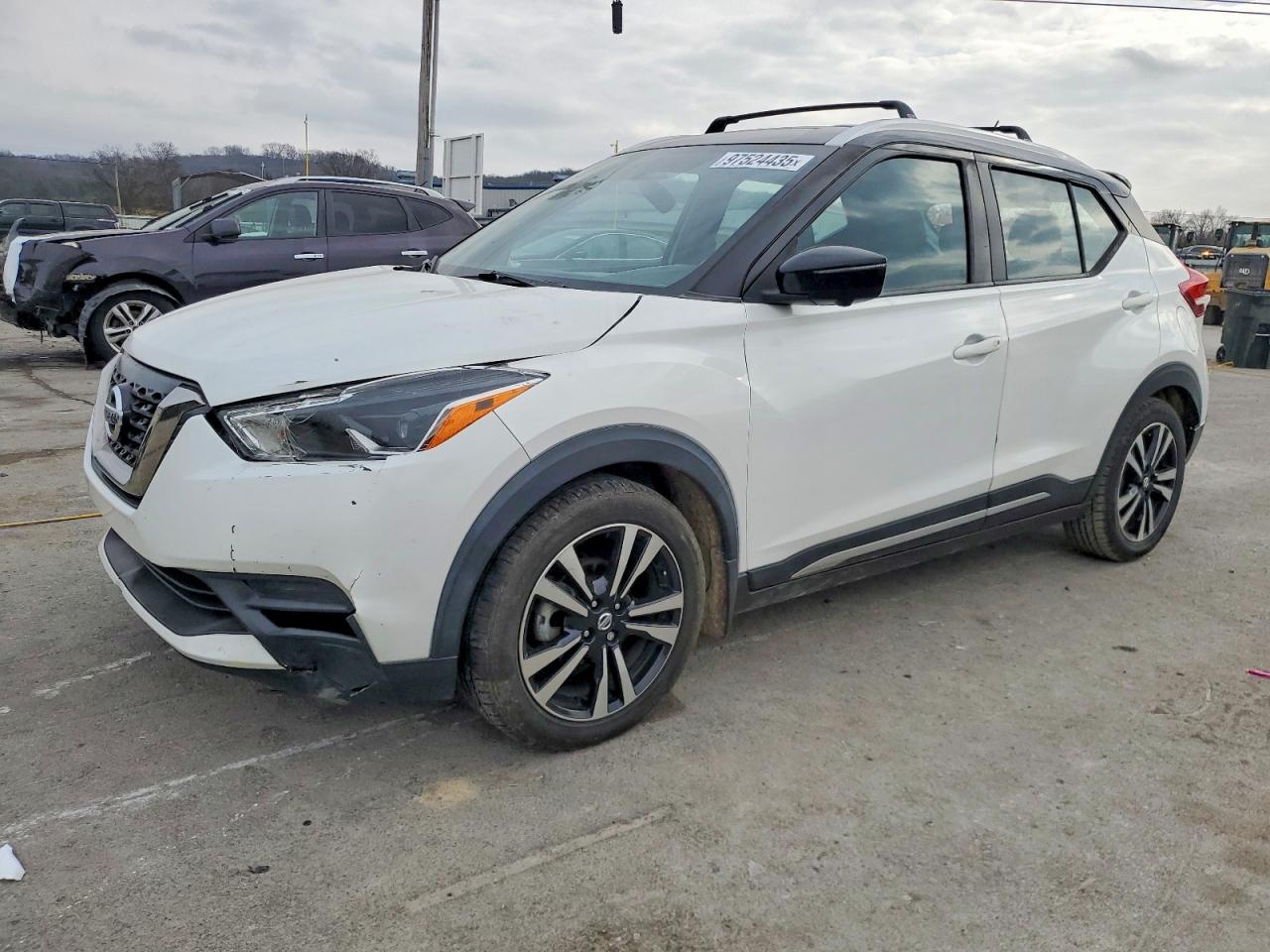 2018 NISSAN KICKS