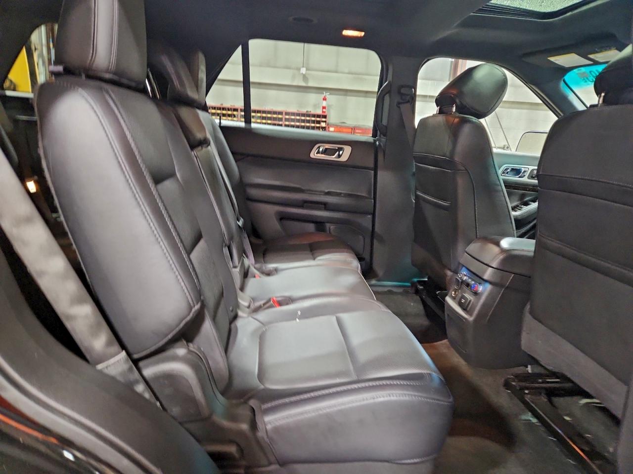 2011 FORD EXPLORER LIMITED photo 11