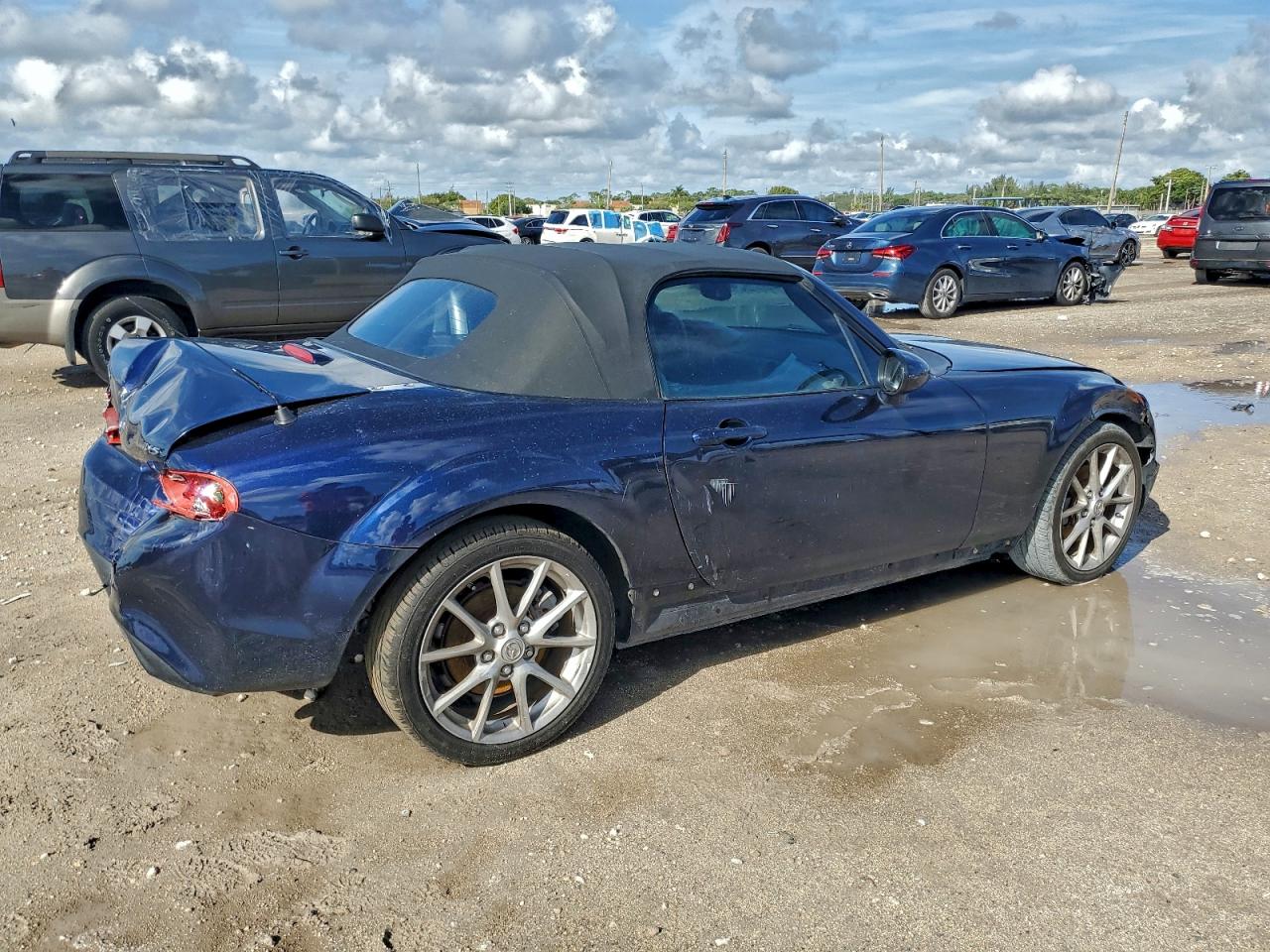 2012 MAZDA MX-5 MIATA photo 3