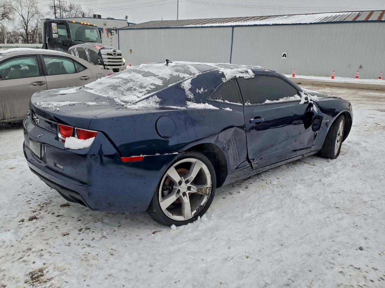 2011 CHEVROLET CAMARO photo 3