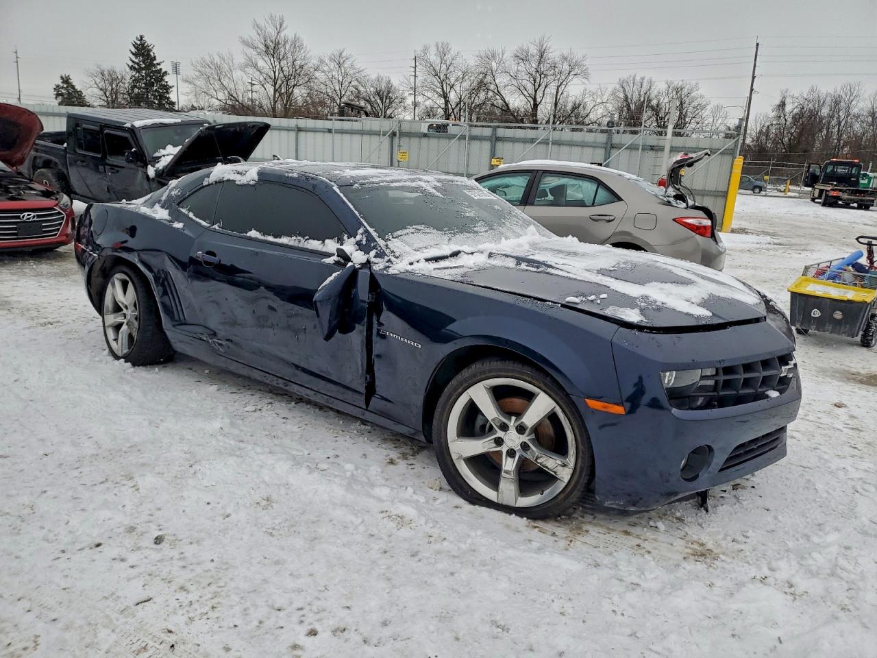 2011 CHEVROLET CAMARO photo 4
