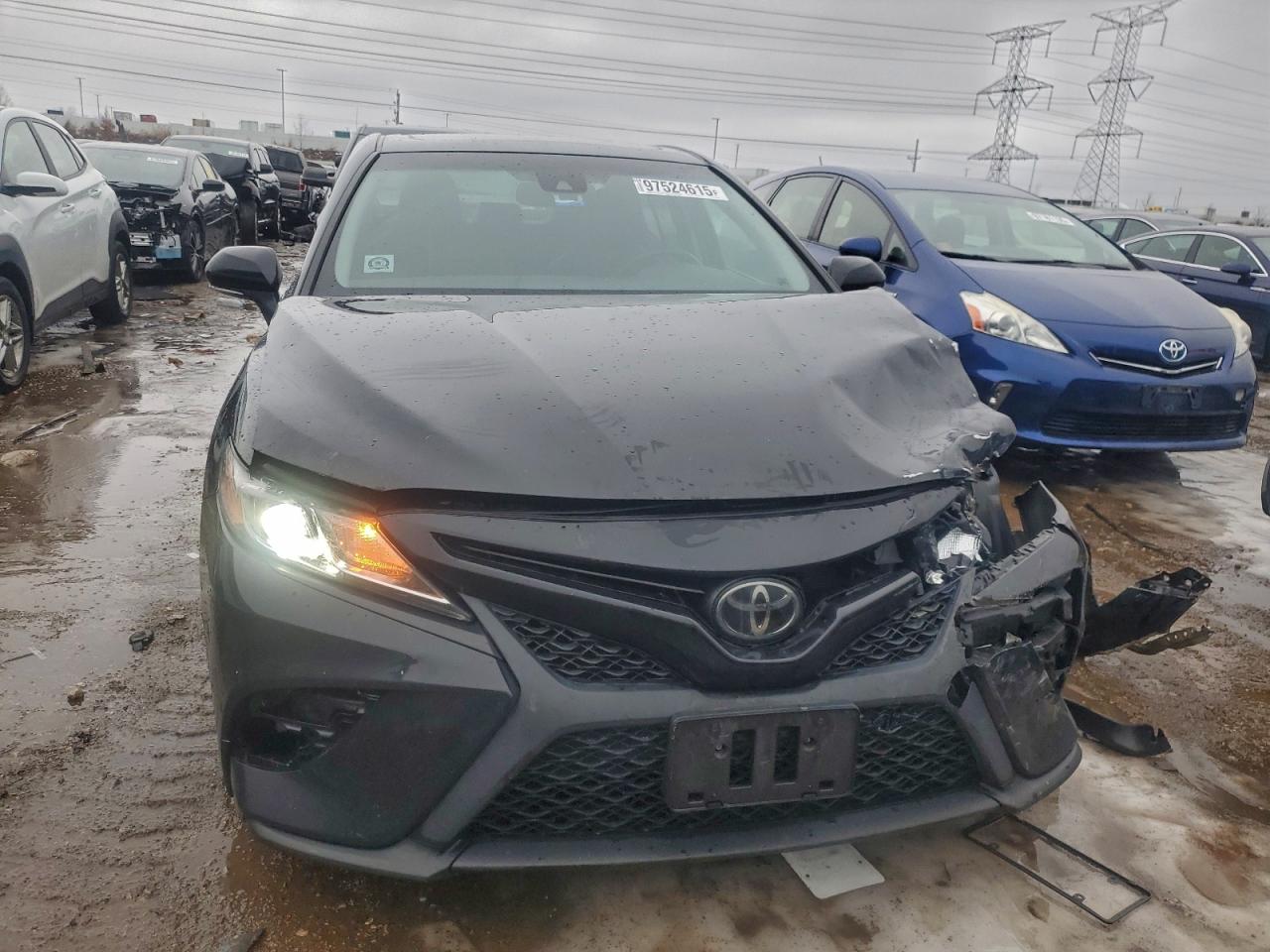 2018 TOYOTA CAMRY L photo 9