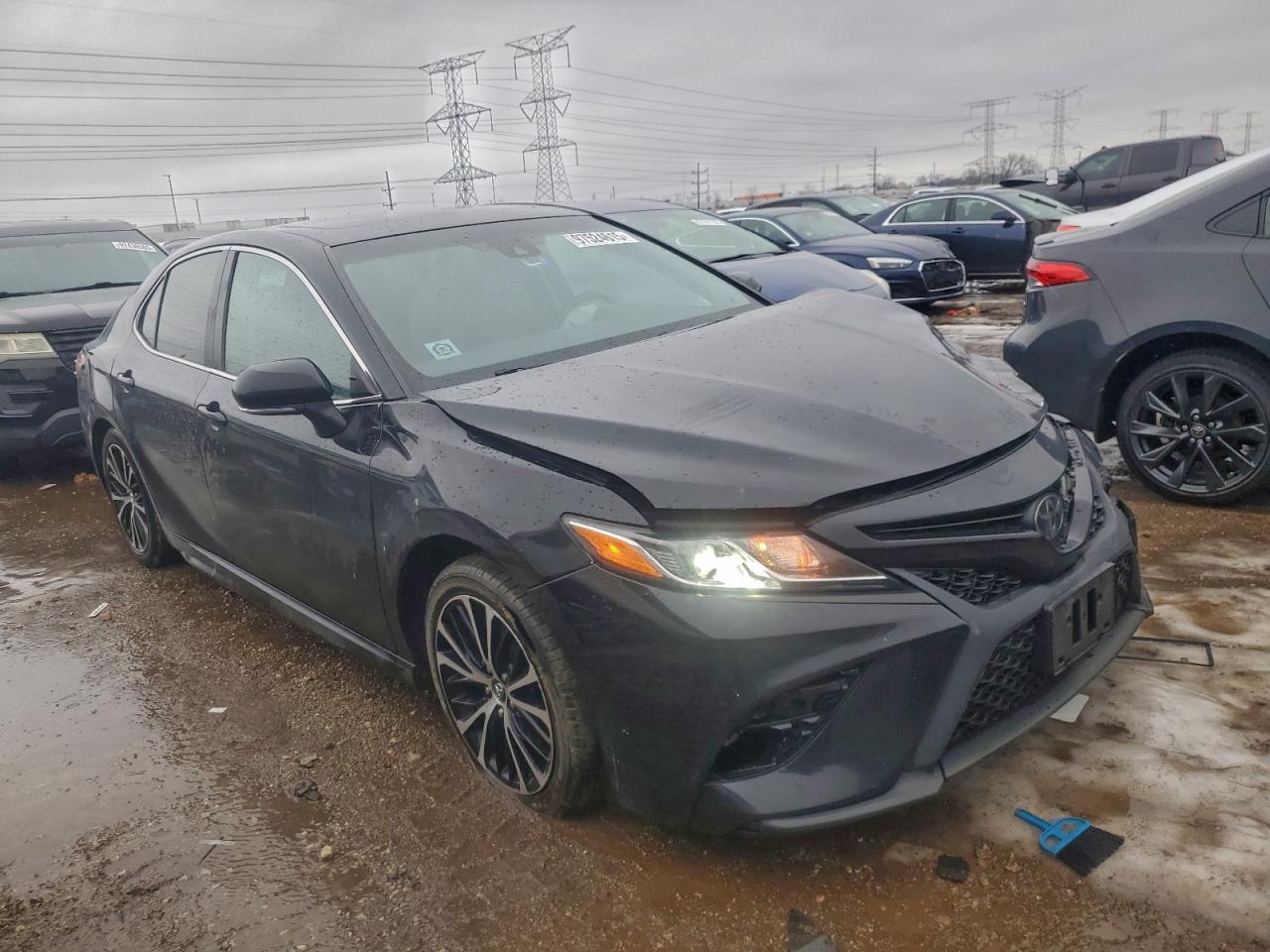 2018 TOYOTA CAMRY L photo 7