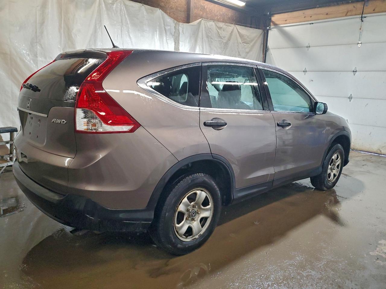 2014 HONDA CR-V LX photo 3