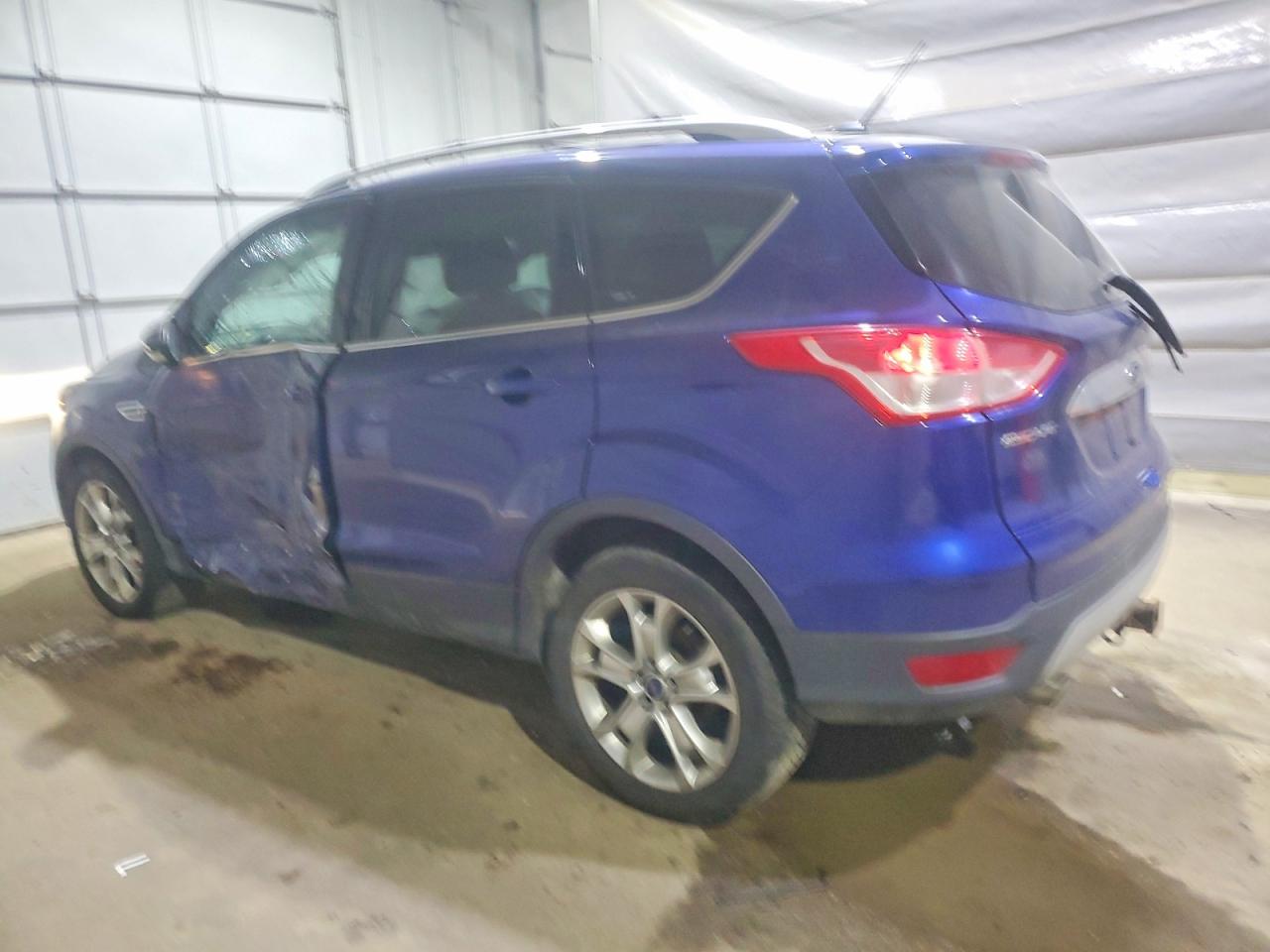 2015 FORD ESCAPE TITANIUM photo 2