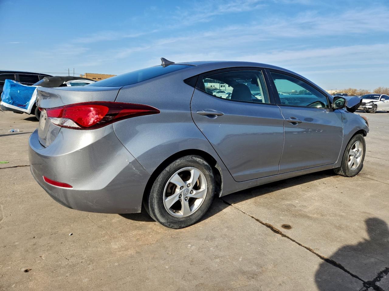 2014 HYUNDAI ELANTRA SE photo 7
