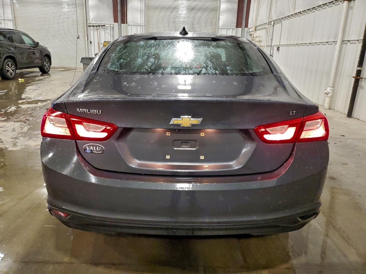 2016 CHEVROLET MALIBU LT photo 16