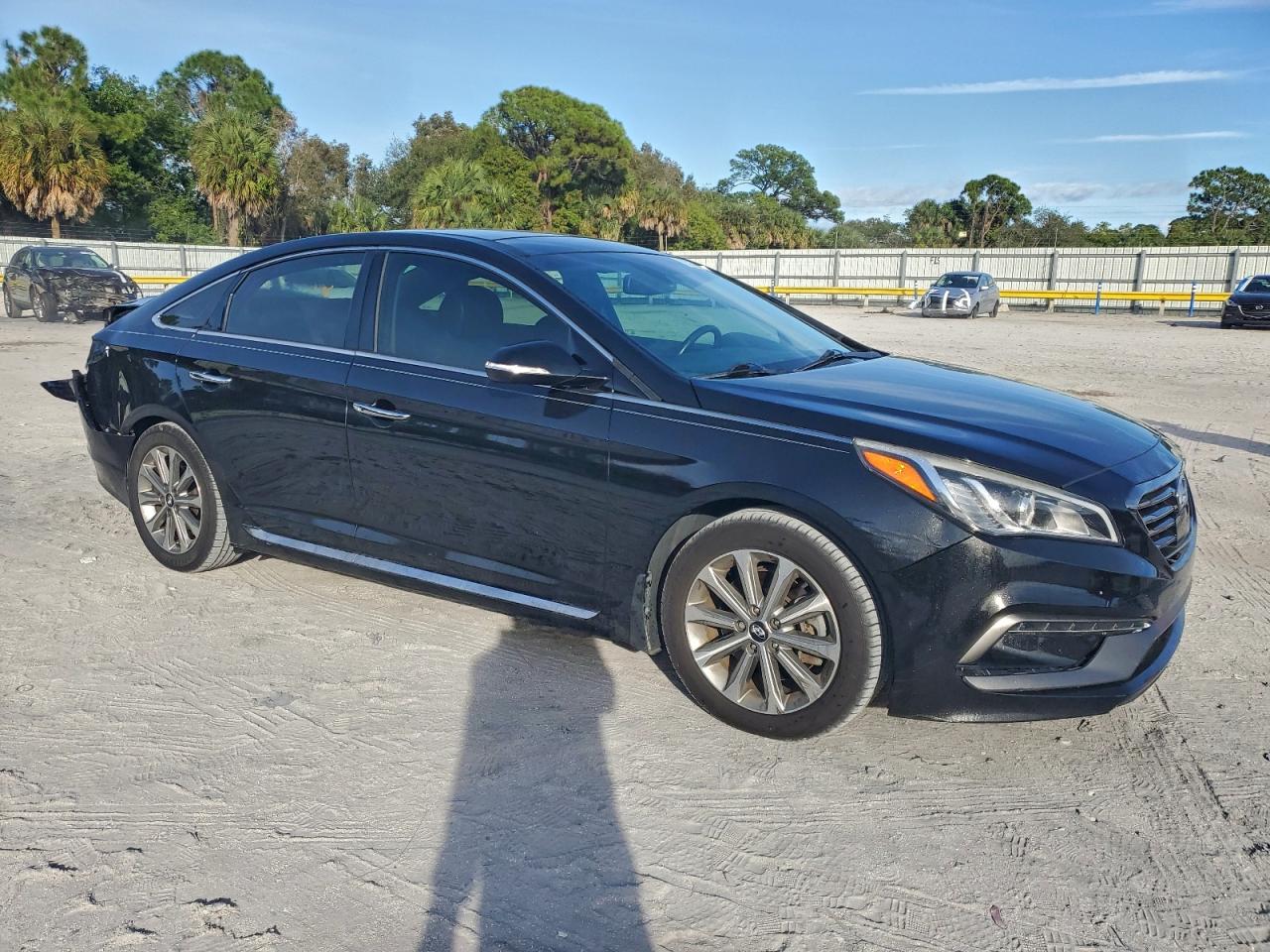 2016 HYUNDAI SONATA SPORT photo 4