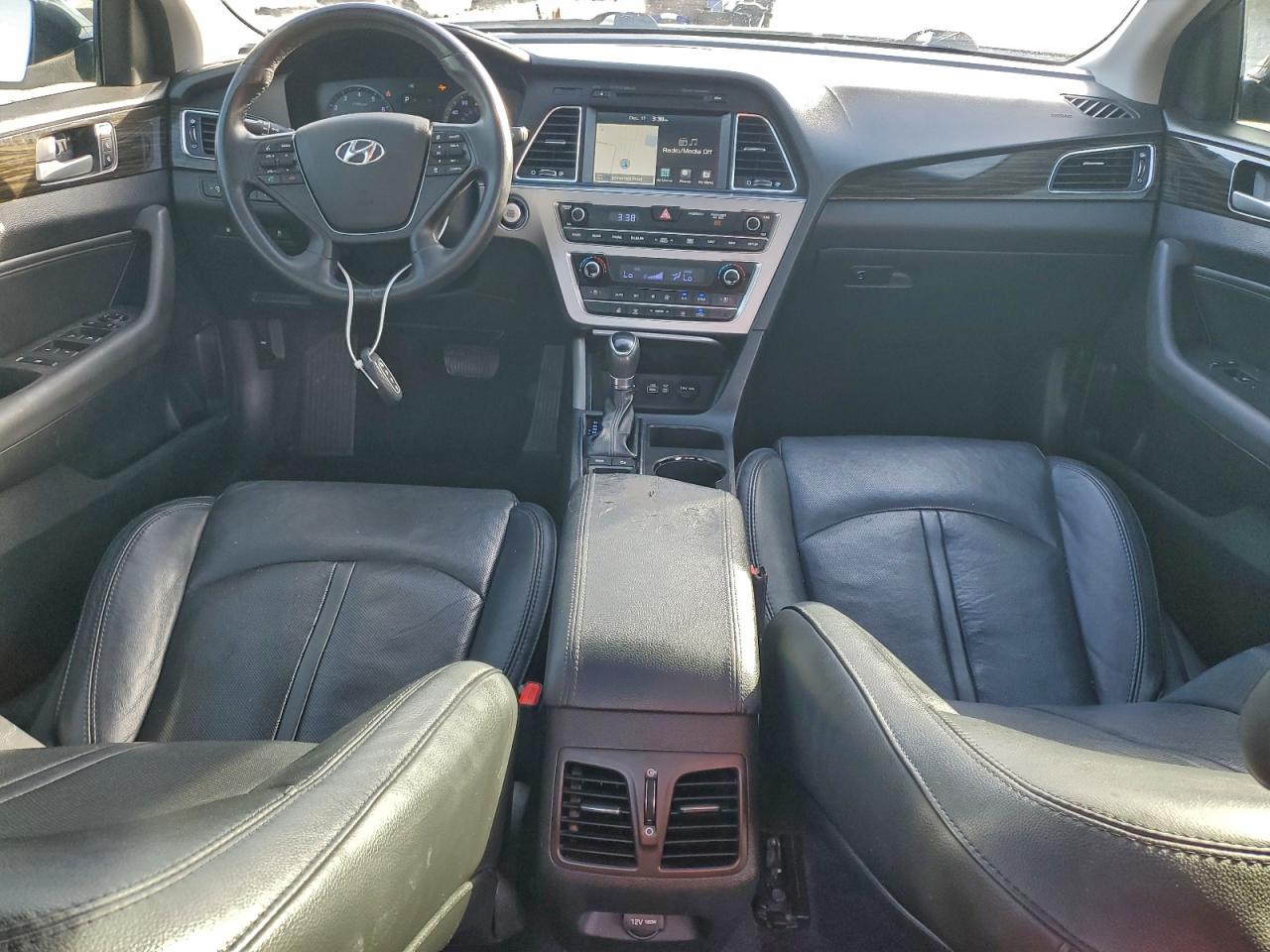 2016 HYUNDAI SONATA SPORT photo 8