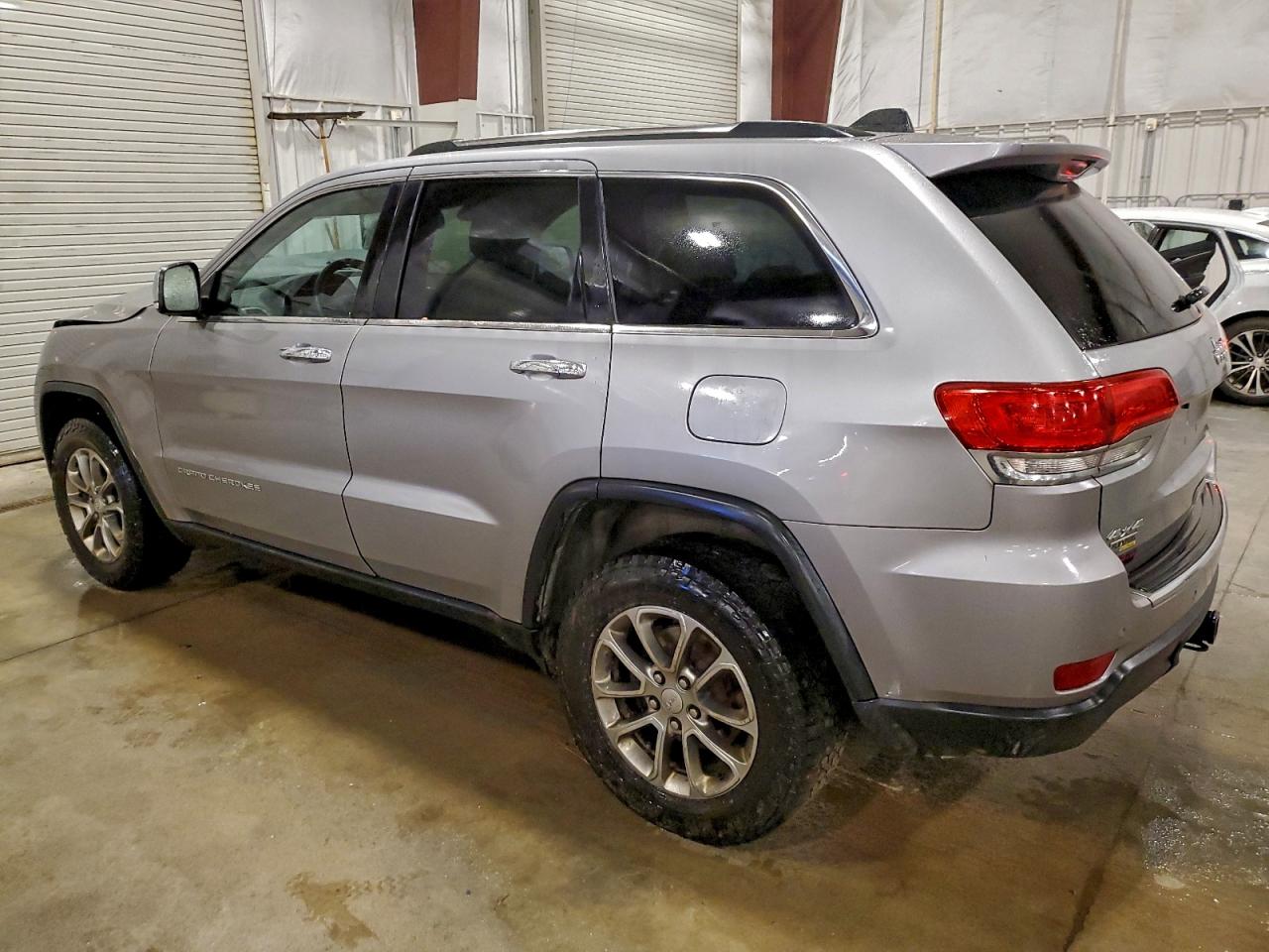2015 JEEP GRAND CHEROKEE LIMITED photo 3