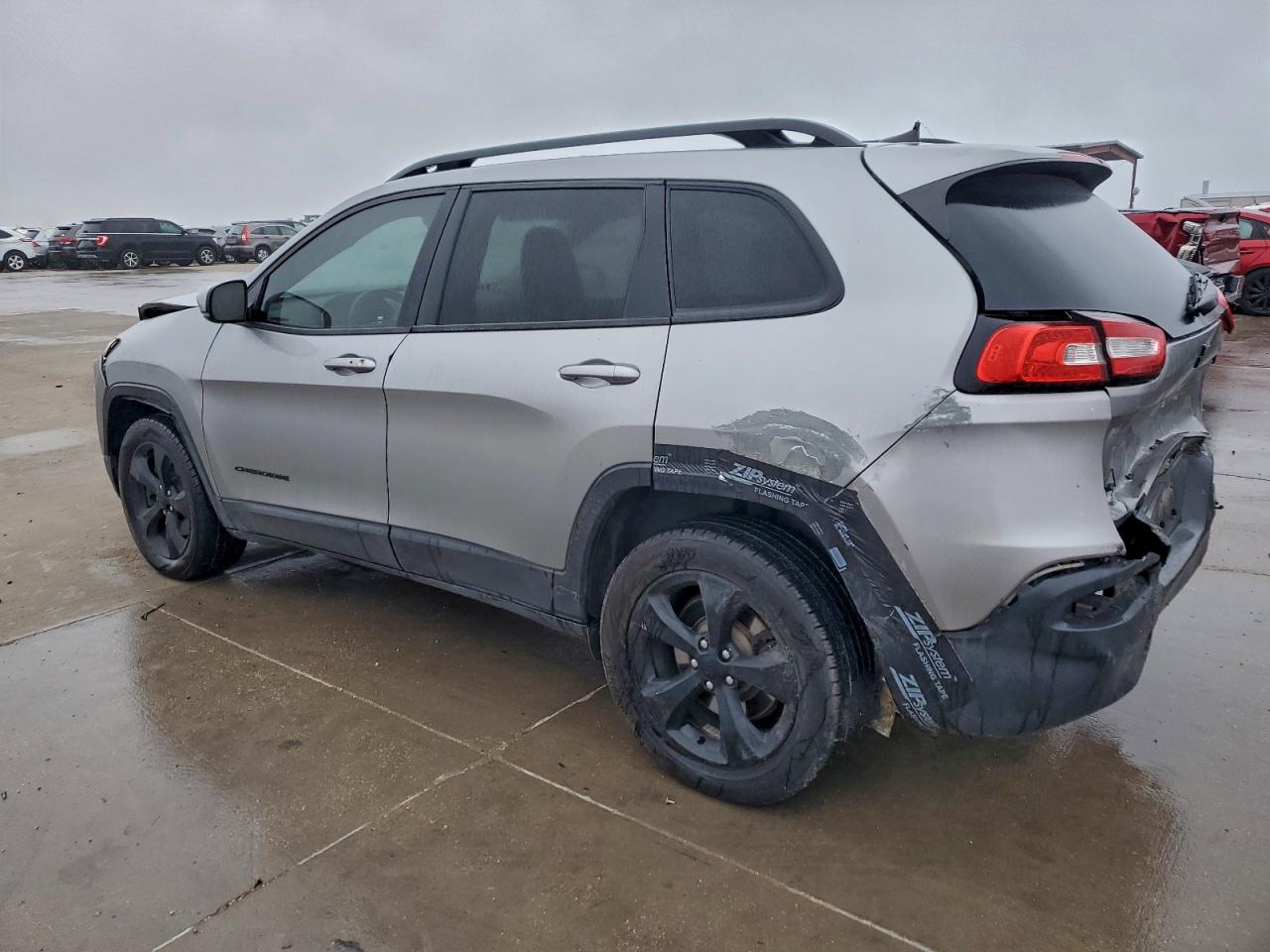 2017 JEEP CHEROKEE LIMITED photo 3