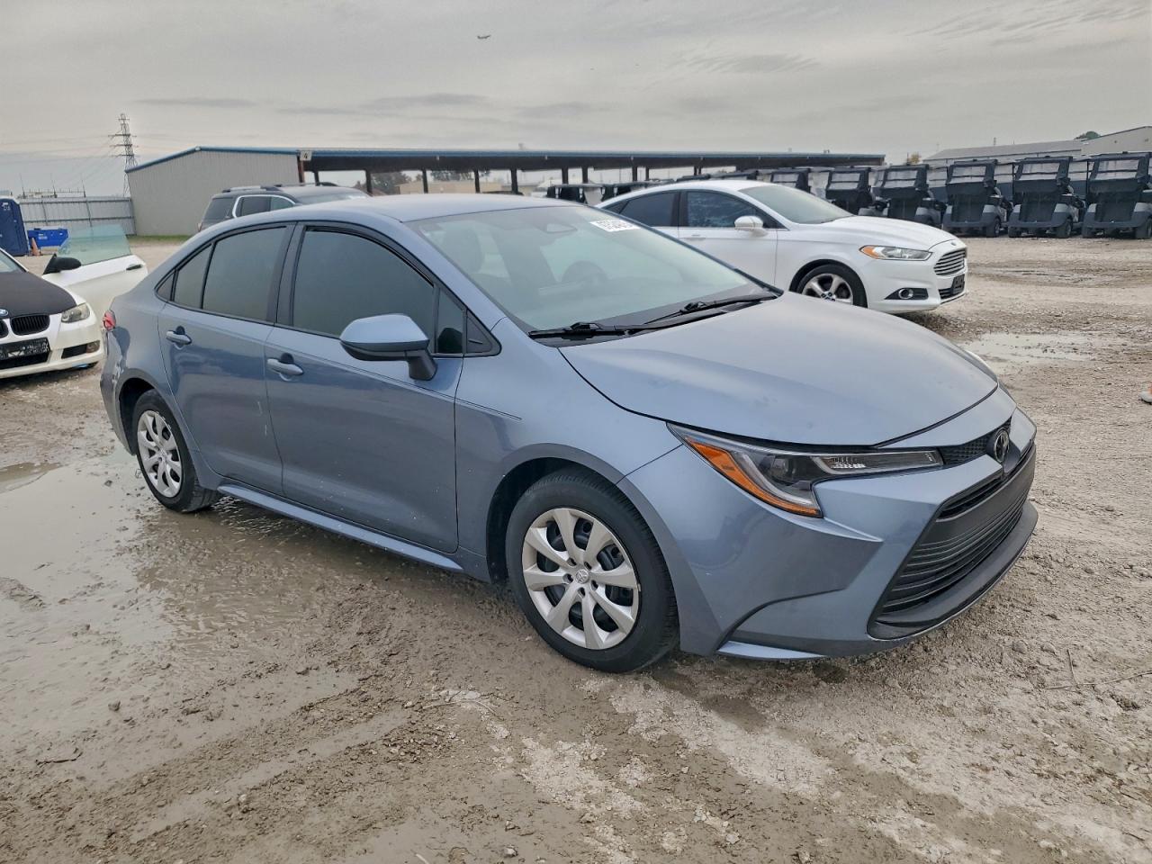 2025 TOYOTA COROLLA LE photo 4