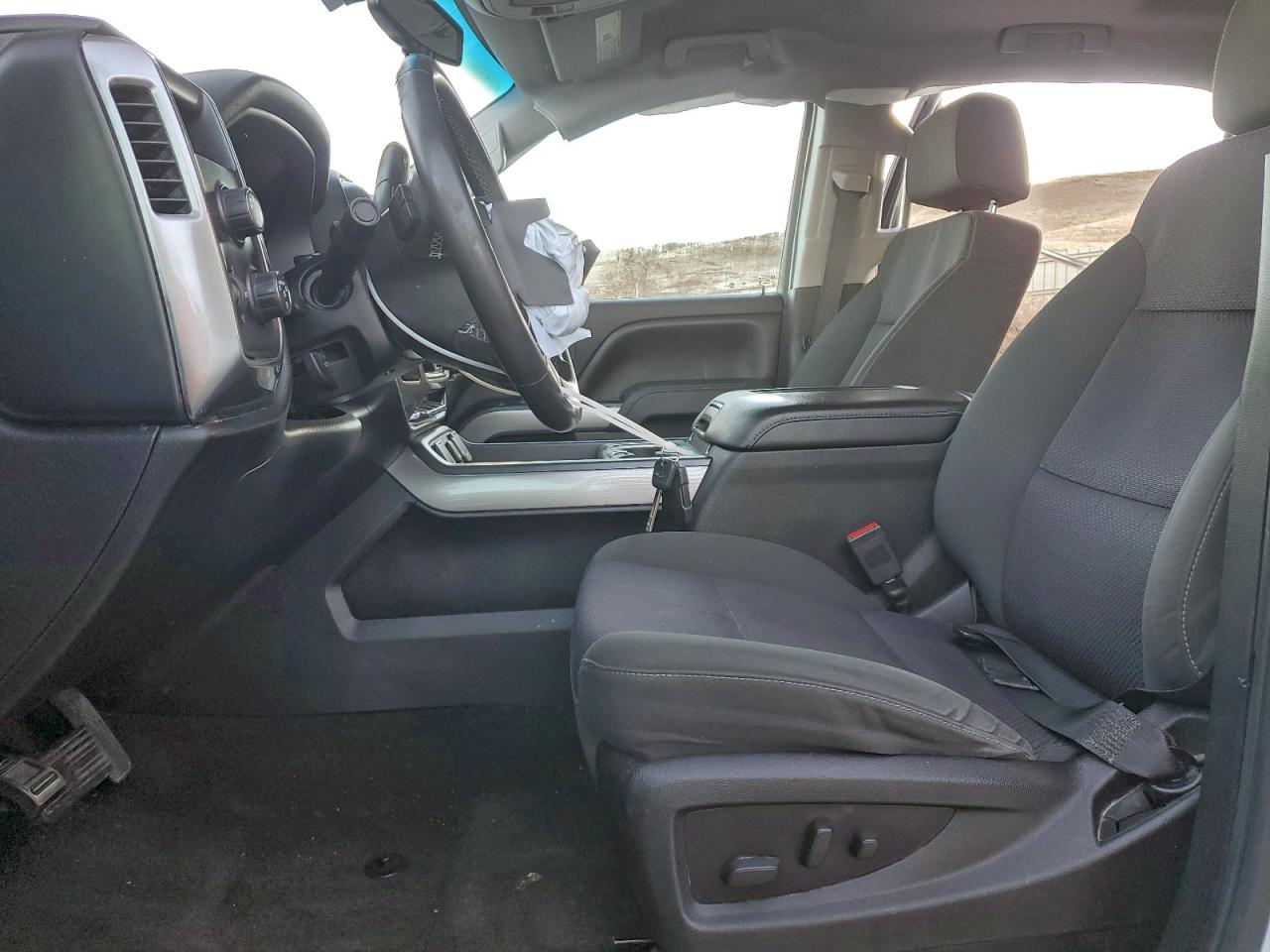 2017 CHEVROLET SILVERADO K1500 LT photo 13