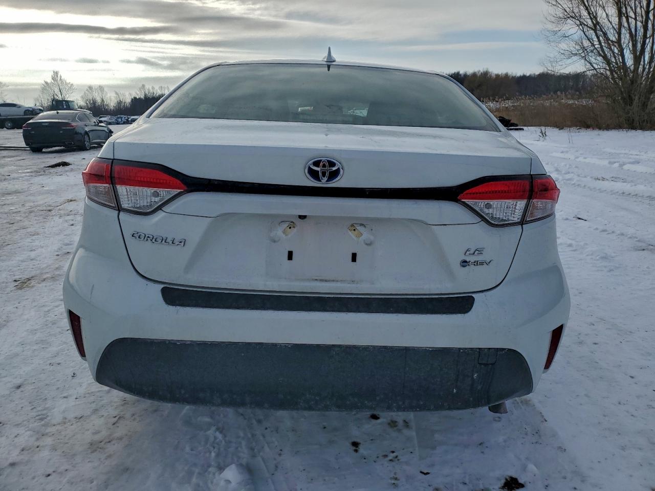 2025 TOYOTA COROLLA LE photo 6