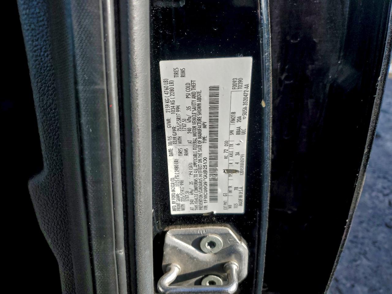 2016 FORD ESCAPE SE photo 12