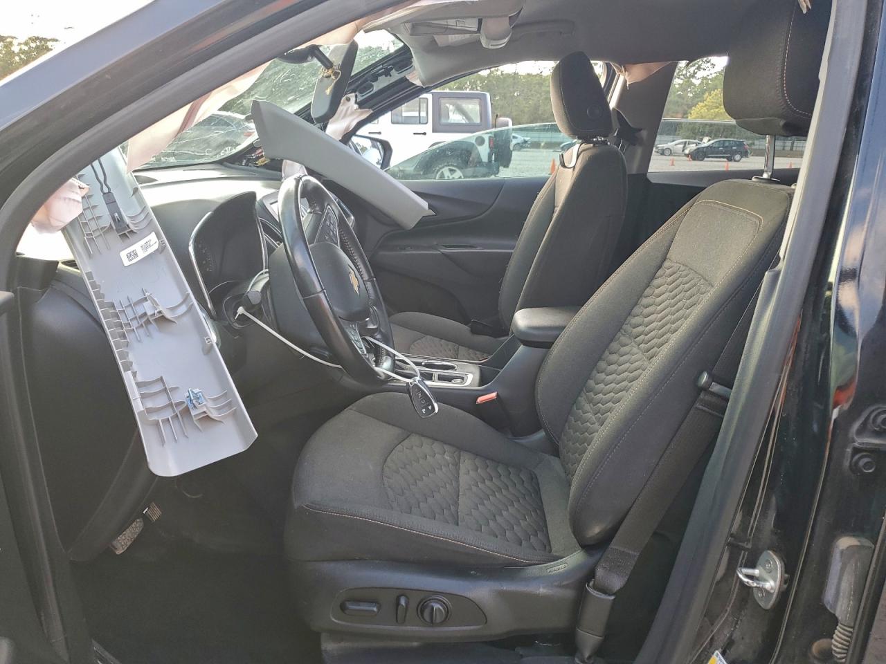2021 CHEVROLET EQUINOX LT photo 7