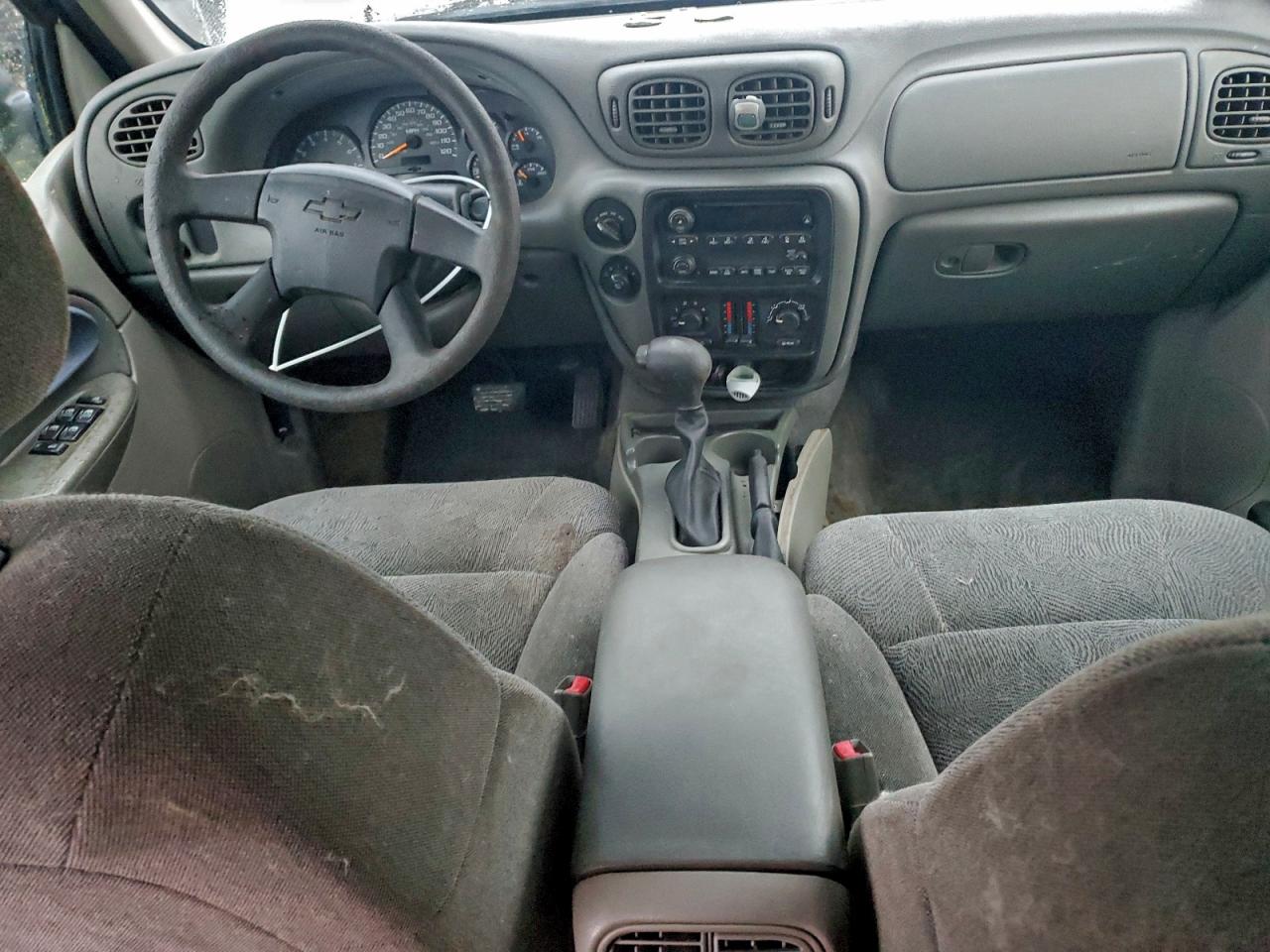 2004 CHEVROLET TRAILBLAZER LS photo 8