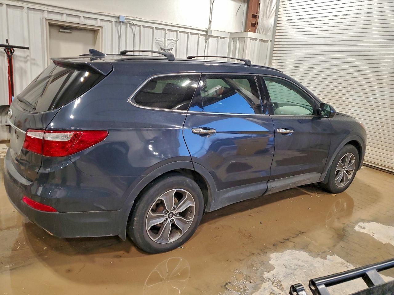 2014 HYUNDAI SANTA FE GLS photo 3