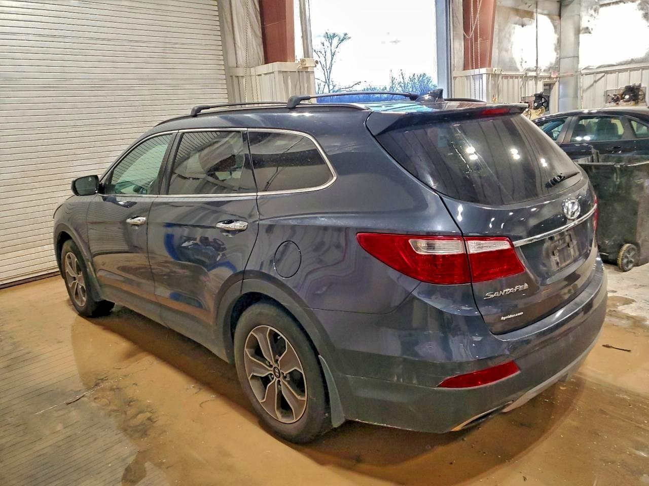 2014 HYUNDAI SANTA FE GLS photo 2