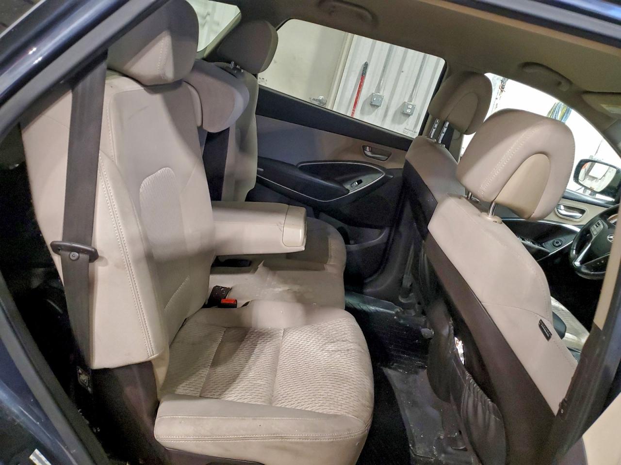 2014 HYUNDAI SANTA FE GLS photo 11