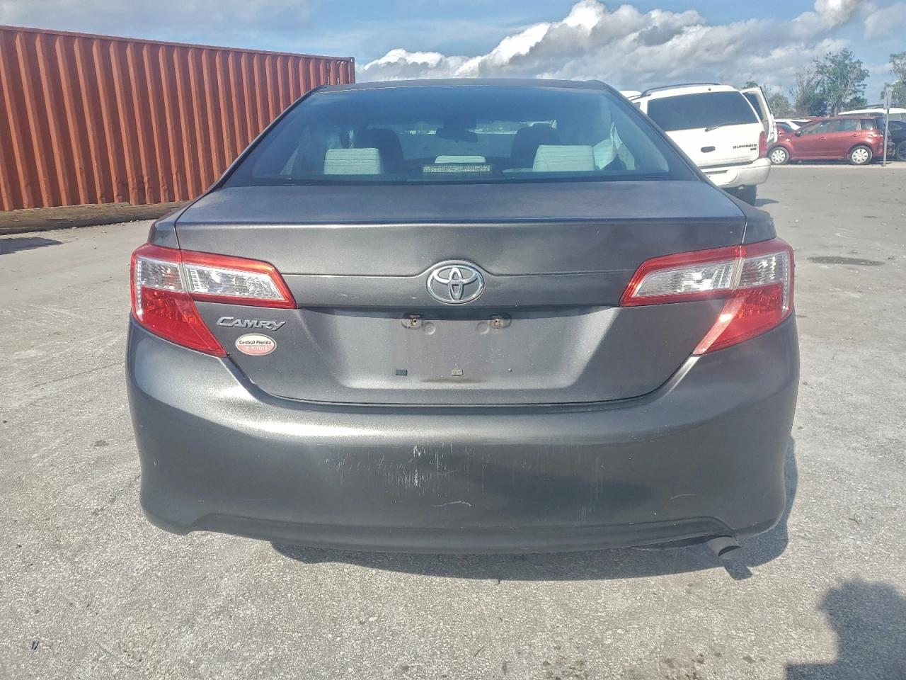 2012 TOYOTA CAMRY BASE photo 6