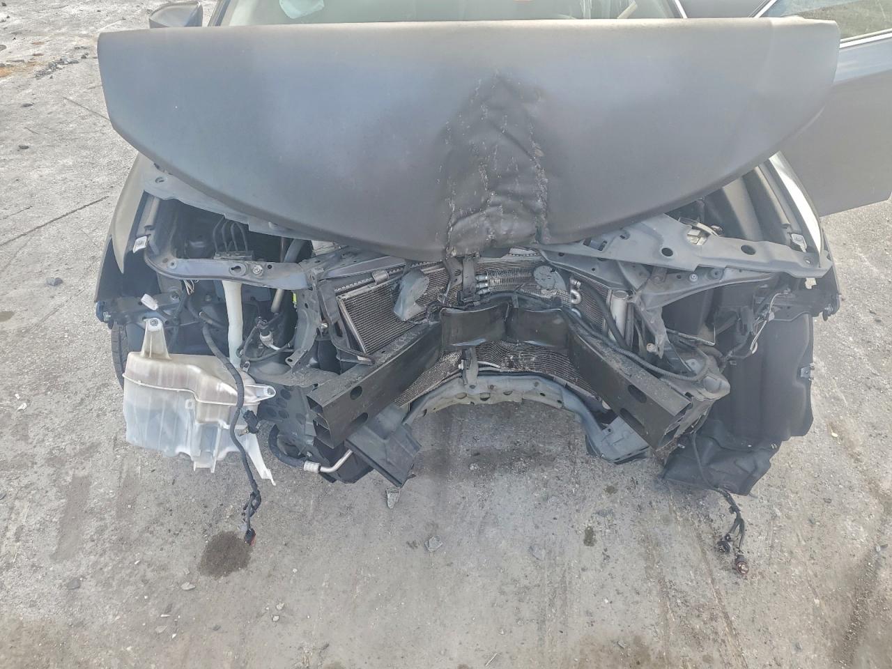2012 TOYOTA CAMRY BASE photo 11