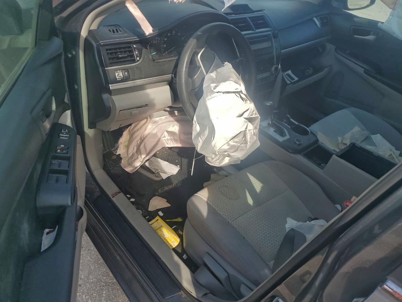 2012 TOYOTA CAMRY BASE photo 8