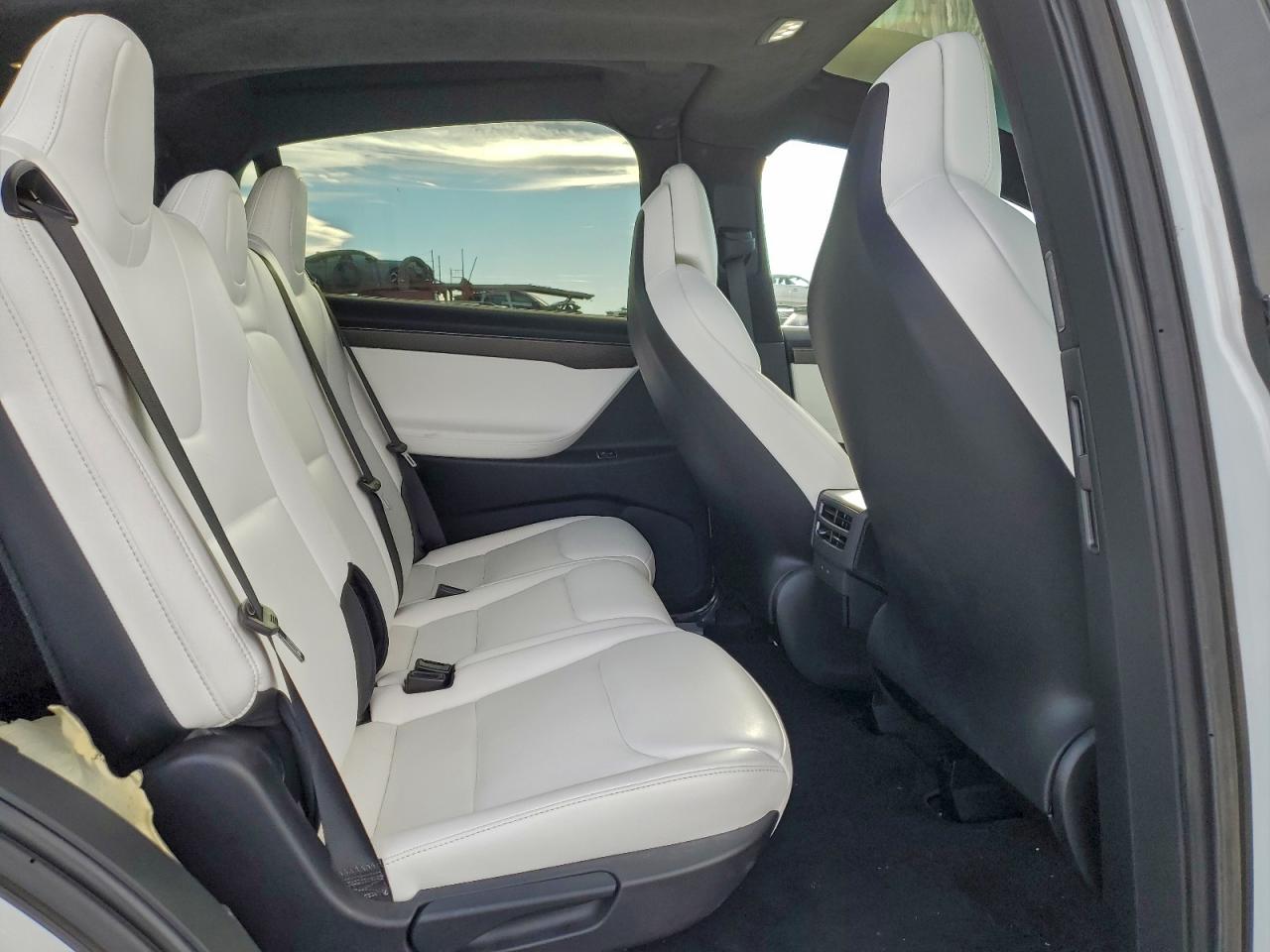 2018 TESLA MODEL X photo 11